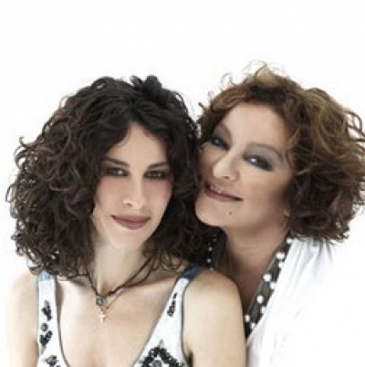 Ελευθερία Αρβανιτάκη - Τάνια Τσανακλίδου στο Αρχαίο Θέατρο Διον