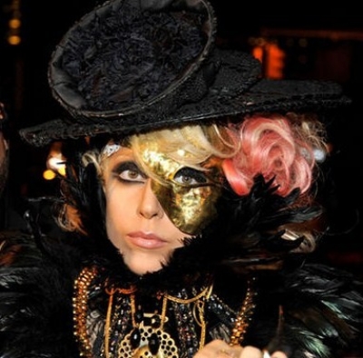 Lady Gaga: Πρώτα η καριέρα