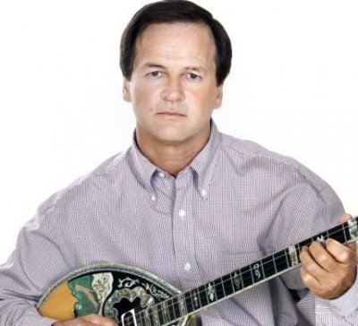 Νικολόπουλος: Επιστολή αγανάκτησης για την απαγόρευση συναυλίας του