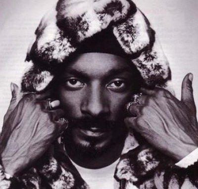  Ο Snoop Dogg γιορτάζει τις συναυλίες του με ένα «μόνο-κορίτσια-after-party»