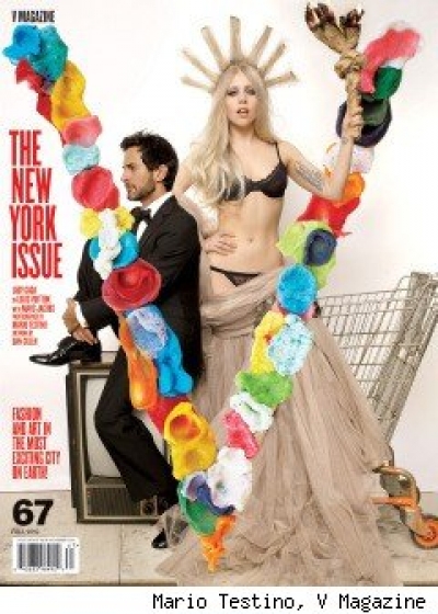 H Lady Gaga ως Άγαλμα της Ελευθερίας.