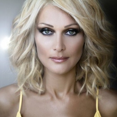 Η Νατάσα Θεοδωρίδου στην Πόπη Τσαπανίδου!