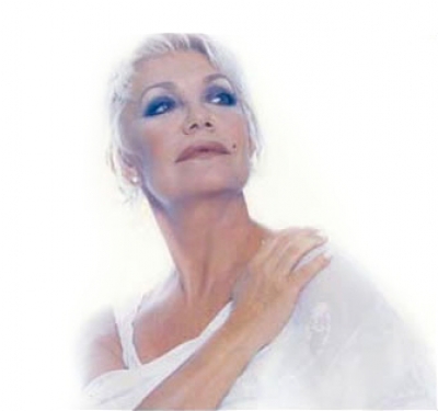 Μαρινέλλα: Οι νέοι τώρα δεν διαλέγουν τα τραγούδια τους 