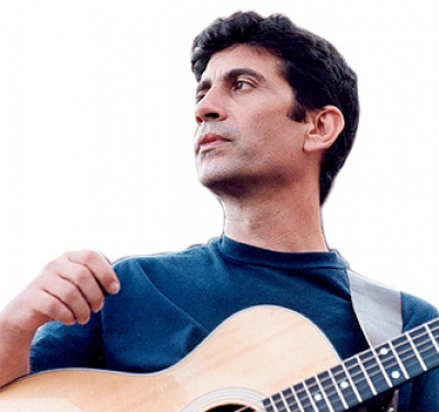 Ο Σωκράτης Μάλαμας στην Πετρούπολη!