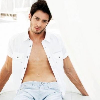 Ο Θεοχάρης Ιωαννίδης στο "Just The Two Of Us"