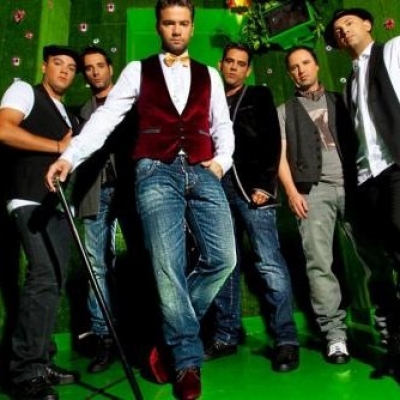 Οι Οnirama συνεργάζονται με τον παραγωγό των Manic Street Preachers!