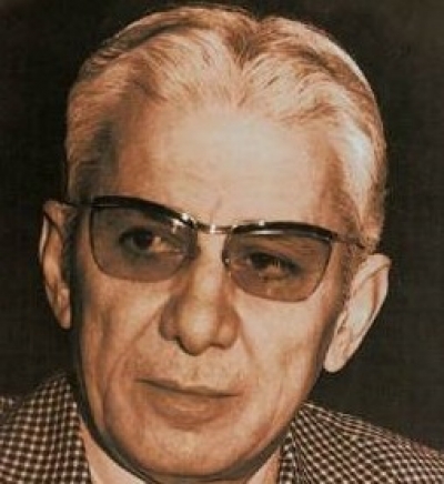 Σαν σήμερα 1/9 γεννήθηκε ο Βαγγέλης Περπινιάδης