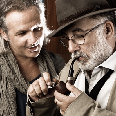 Θάνος Μικρούτσικος - Χρήστος Θηβαίος «Στην ίδια πόλη υπό βροχήν» 