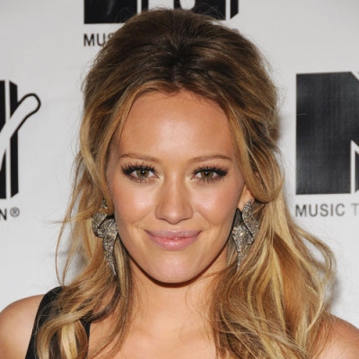 Τραγουδιστές ως guest star σε τηλεοπτικές σειρές