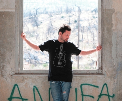 Ακούστε το νέο τραγούδι του Ηλία Μακρίδη