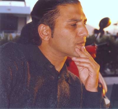 Βασίλης Μοσχονάς - Συ-σπείρωση όλων των ειδών