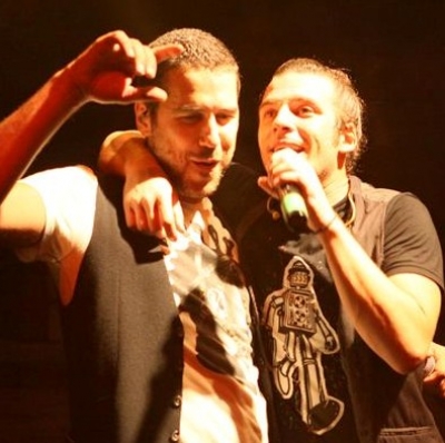 Δείτε φωτο απο την πρεμιέρα Εμιρλής και Τσιμπερίδης (FANELA RIGE)