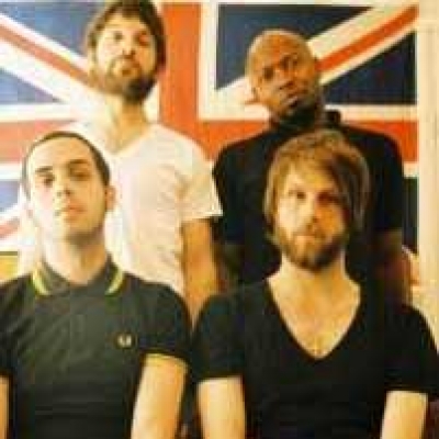 Η Love Light Productions presents… THE HEAVY