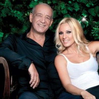 Η αφίσα εμφανίσεων για Δ. Μητροπάνο & Πέγκυ Ζήνα. 