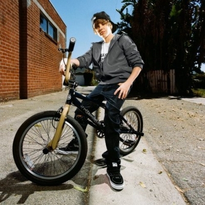 Ο Justin Bieber μαζί με την κόρη του Will Smith επί σκηνής!