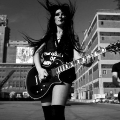 Ακούστε το ντουέτο Sunny Μπαλτζή –Βασίλη Παπακωνσταντίνου