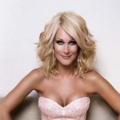 Απόσπασμα από ένα ακόμα ακυκλοφόρητο τραγούδι της Νατάσας Θεοδωρίδου