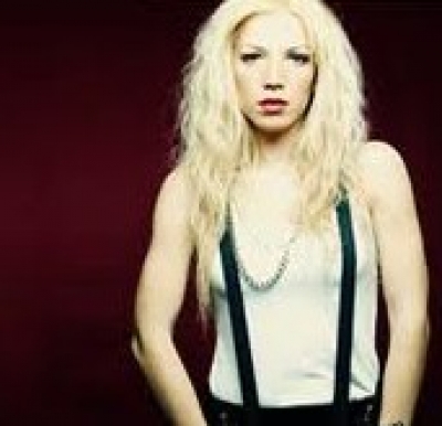 Δείτε το νέο video clip της Μαρίνας Σένα...