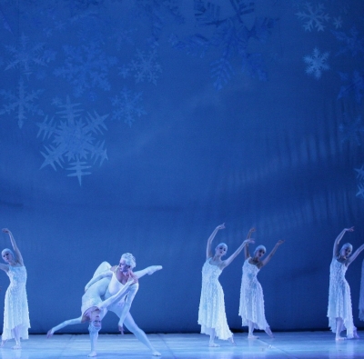 Η Βασίλισσα του Χιονιού στο θέατρο ΟΛΥΜΠΙΑ!