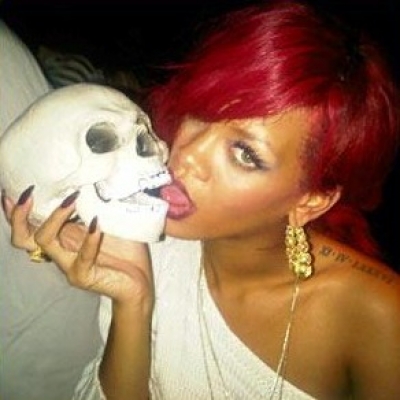 Η Rihanna στο Βρετανικό X Factor