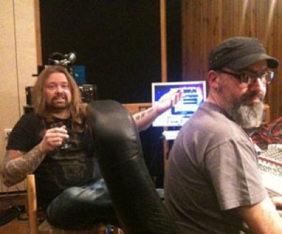 In Flames: Νέο άλμπουμ αναμένεται το Μάιο