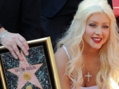 Το δικό της αστέρι στο Hollywood απέκτησε η Christina Aguilera!