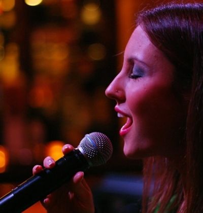 Απόψε η Fide Koksal στη Μουσική Σκηνή Αυλαία!