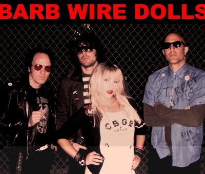 Η girl fronted μπάντα των Barb Wire Dolls @ Roxy Theatre!