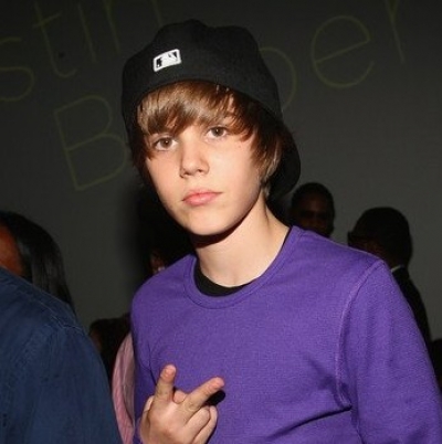 J.Bieber: "Είναι τρελό που είμαι τόσο κοντά στο Grammy"!