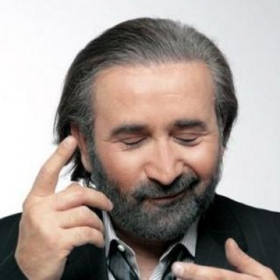 Ο Μιχάλης Χατζηγιάννης στο Λάκη Λαζόπουλο!