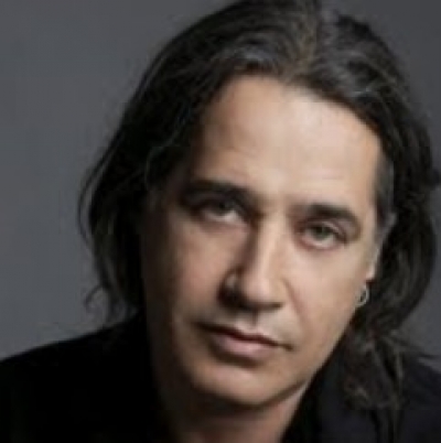 Παντελής Θαλασσινός σε 8 ξεχωριστές βραδιές!