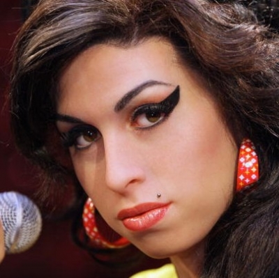 Amy Winehouse, κυκλοφορούν τα νέα της κομμάτια μέσα στον Ιανουάριο