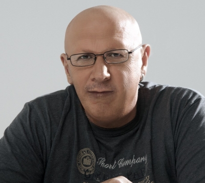 Απο σήμερα ο Λάκης  - Με τα ψηλά ρεβέρ – Παπαδόπουλος @ Αρχιτεκτονική!