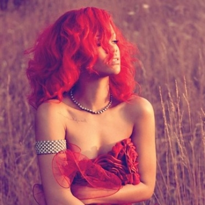 Δείτε video με τα παρασκήνια από το νέο video clip της Rihanna!