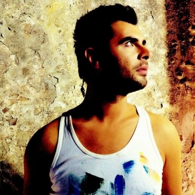 Γιώργος Παπαδόπουλος: Τυφλώθηκε για τις ανάγκες του νέου του video clip! 