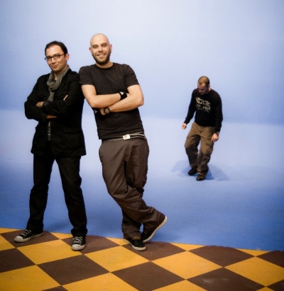 "Γυρνώ την ρόδα μου" έρχεται το νέο video clip των Stavento - Emigre