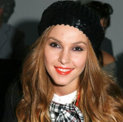 Η Τάμτα ήταν σήμερα καλεσμένη στο «10 με 1 μαζί»