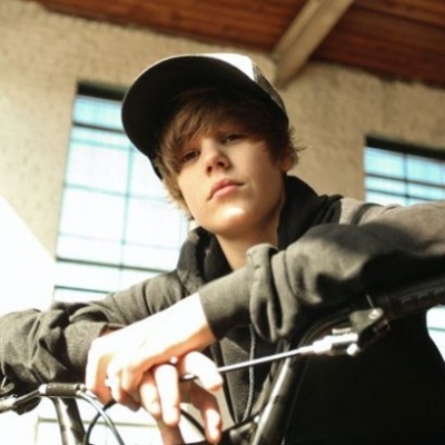 Η συνέντευξη του Justin Bieber στο MAD TV!