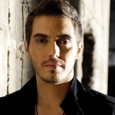 Ο Χατζηγιάννης τραγουδάει στα Αρμένικα! 