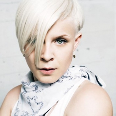 Το νέο single και video της Robyn!