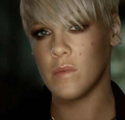 Το νέο video clip της P!nk