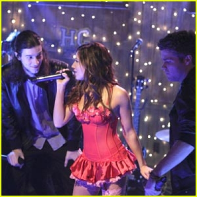 Δείτε πρώτοι την εμφάνιση των 3OH!3 στο Hellcats