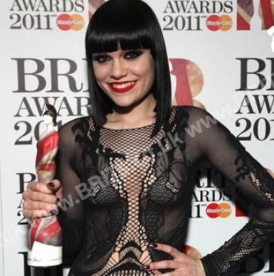 Δείτε την εμφάνιση της Jessie J στα Βrit Awards