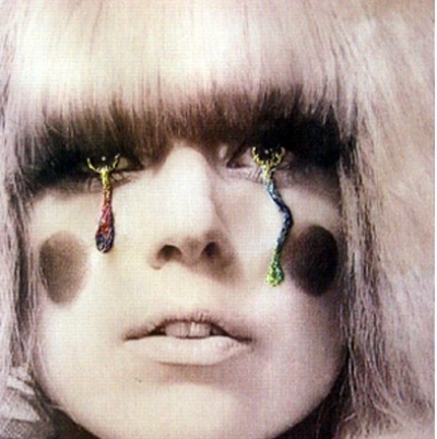 Δείτε το ολοκαίνουριο εξώφυλλο της Lady GaGa στο περιοδικό Vogue!