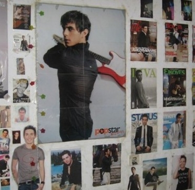 Δωμάτια θαυμαστών του Μιχάλη Χατζηγιάννη!