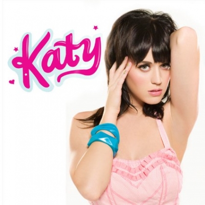 Η Katy Perry μιλάει για τη Στρουμφίτα και την εμφάνιση της στα Grammy!