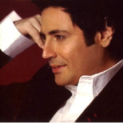 Νέο τραγούδι από τον Γιάννη Τάσσιο «Τρελά ερωτευμένος». Ακούστε το !