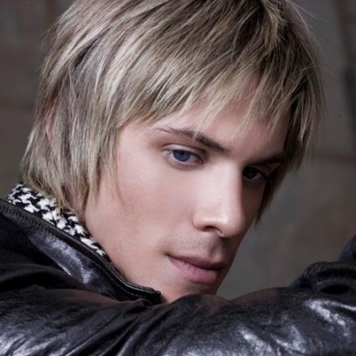 Νίκος Οικονομόπουλος: «Έχω τρία χρόνια να ερωτευτώ»