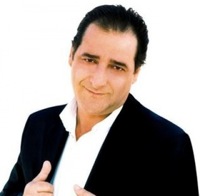 Ο Βασίλης Καρράς βρέθηκε στον Όασις 88