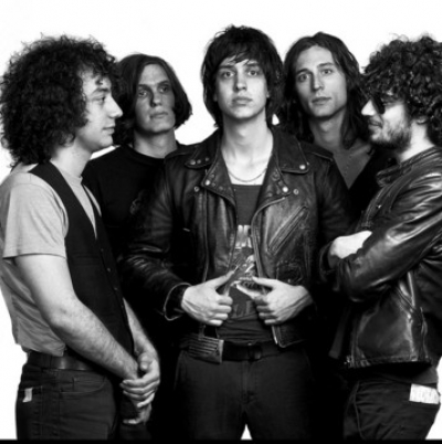 Oι Strokes προσφέρουν δωρεάν το νέο τους single για 48 ώρες!